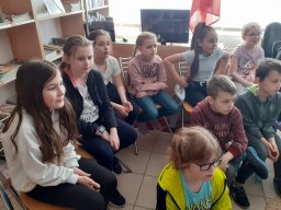 Rok szkolny 2021-2022 - 32. Wizyta w bibliotece